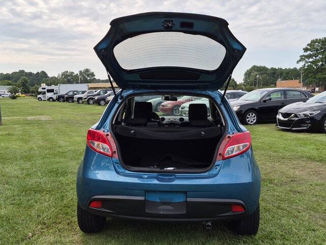 Used 2012 MAZDA MAZDA2 Sport FWD image 26