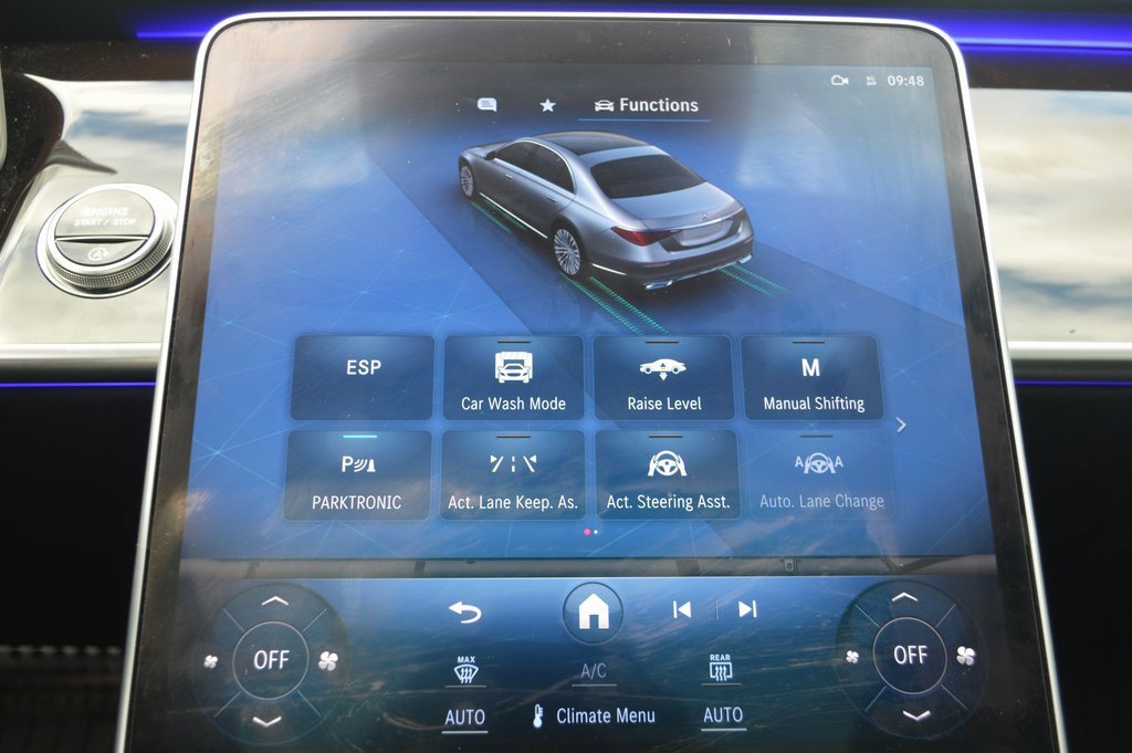 Used 2025 Mercedes-Benz S 580 4MATIC Sedan image 25
