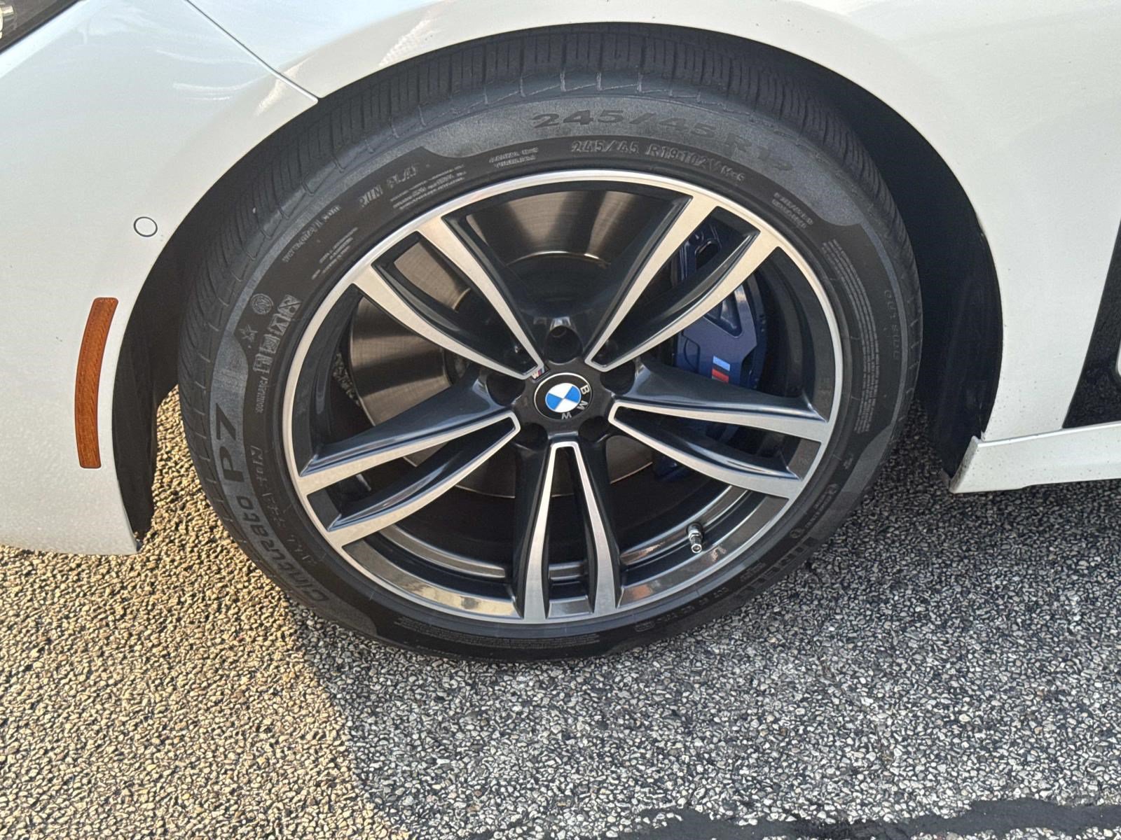 Used 2020 BMW 750i xDrive w/ Executive Package AWD/4WD image 17