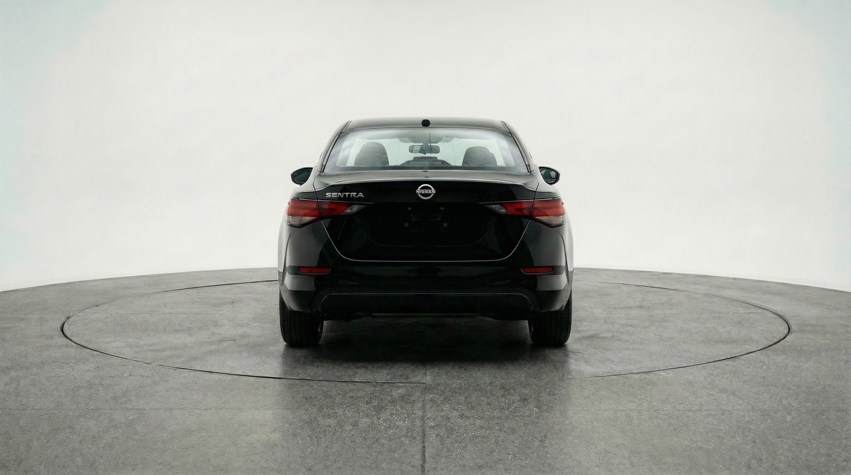 Used 2025 Nissan Sentra SV image 7