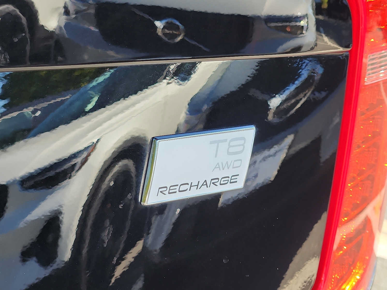 Certified 2024 Volvo XC90 T8 Ultimate w/ Protection Package Premier AWD/4WD image 29