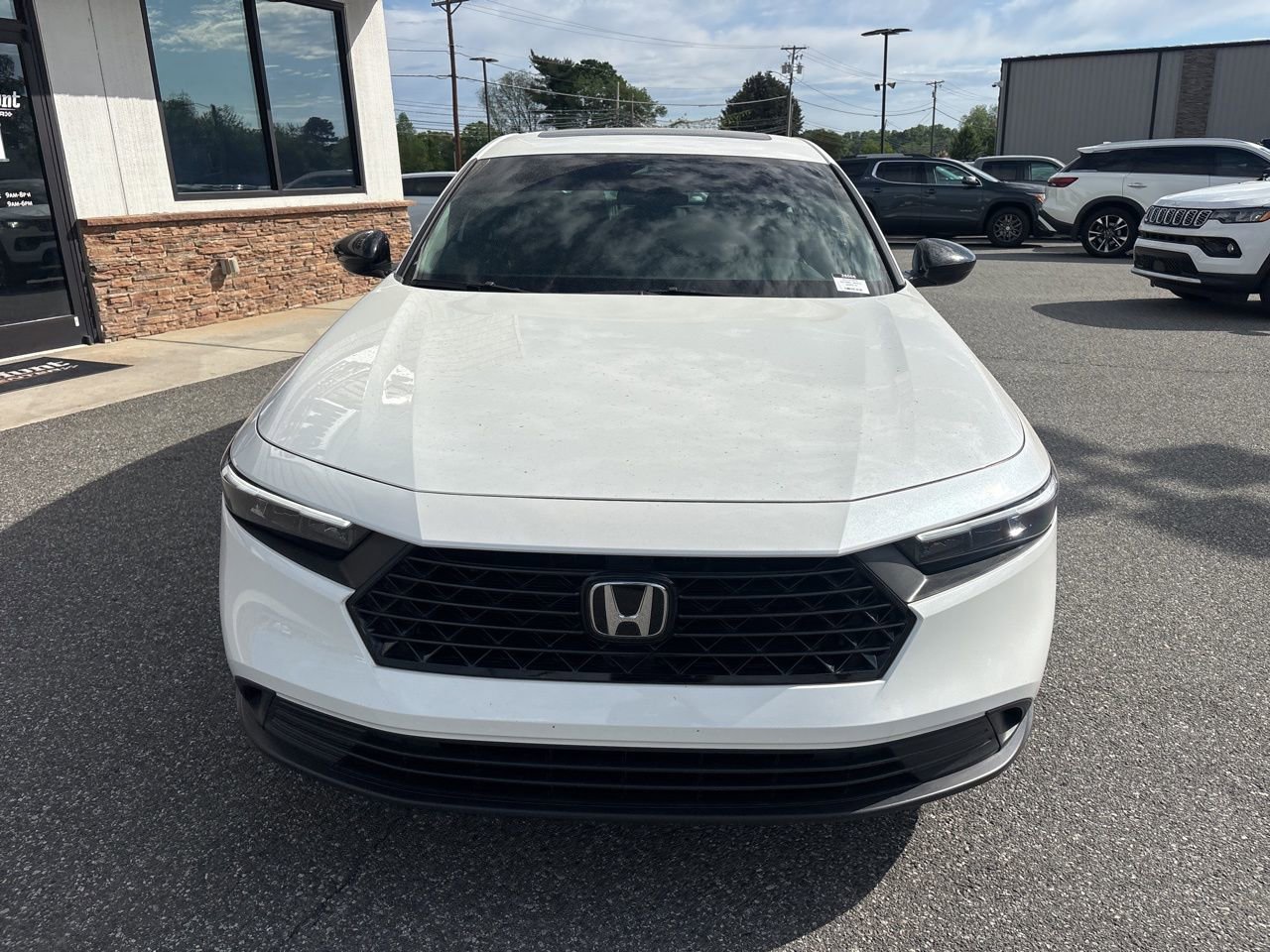 Used 2025 Honda Accord Sport image 10