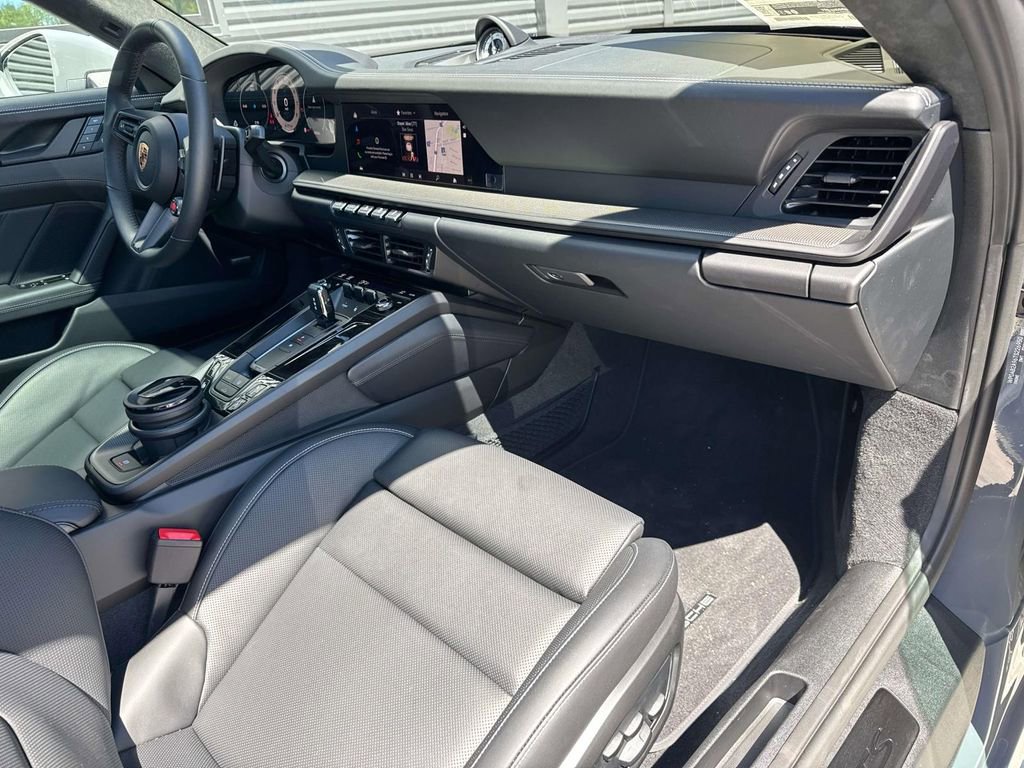 New 2026 Porsche 911 Carrera 4 GTS image 16