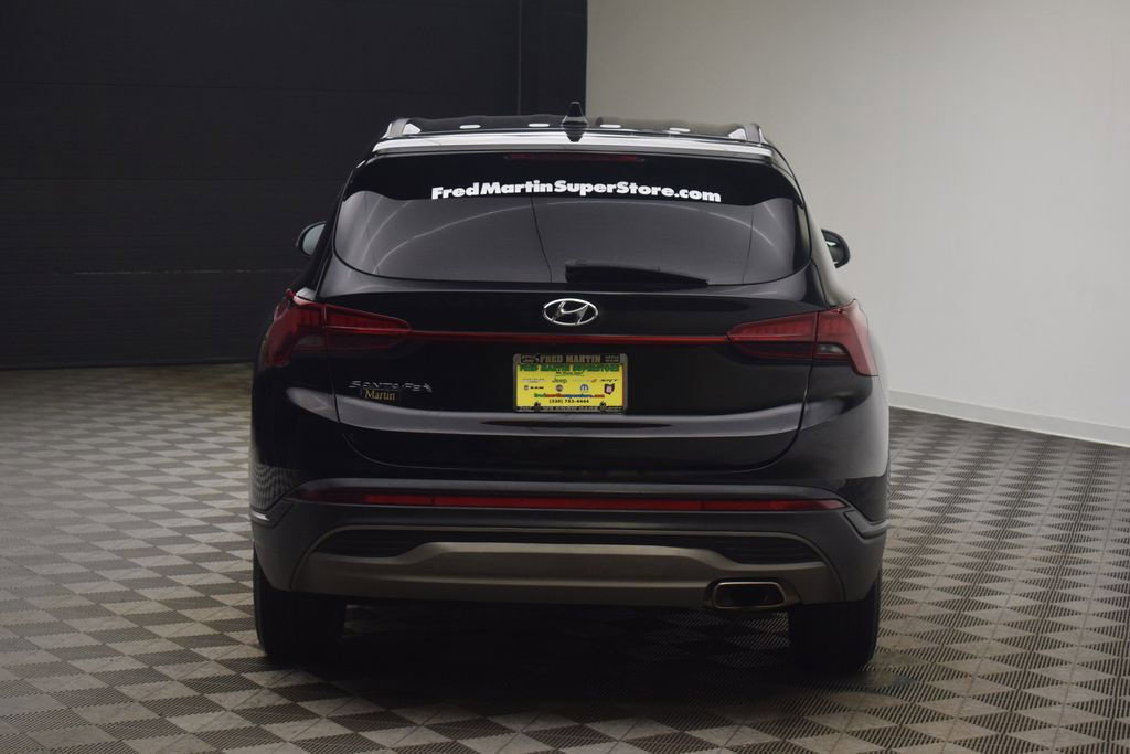 Used 2021 Hyundai Santa Fe SE FWD image 6