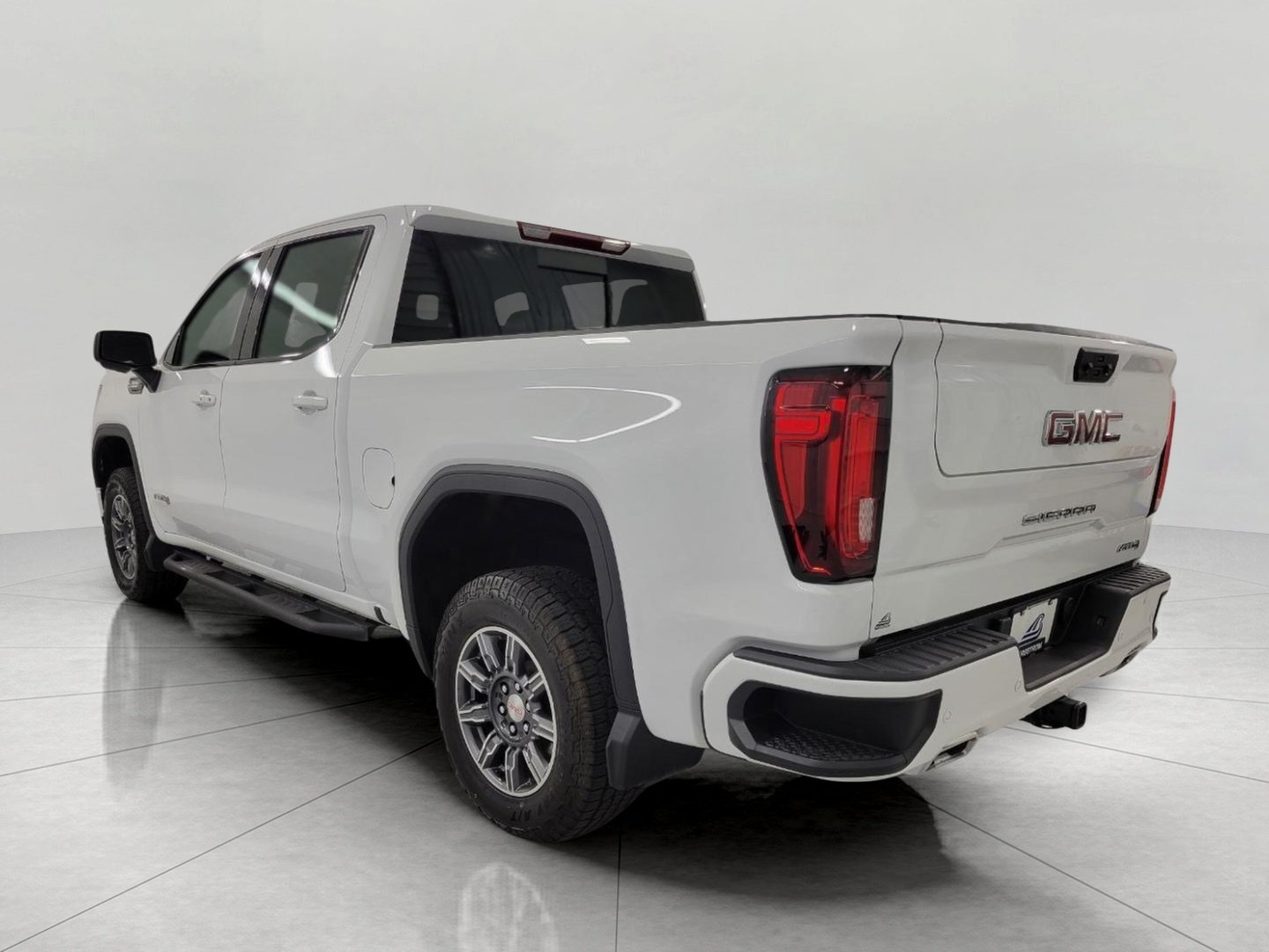 Certified 2024 GMC Sierra 1500 AT4 w/ AT4 Preferred Package AWD/4WD image 49
