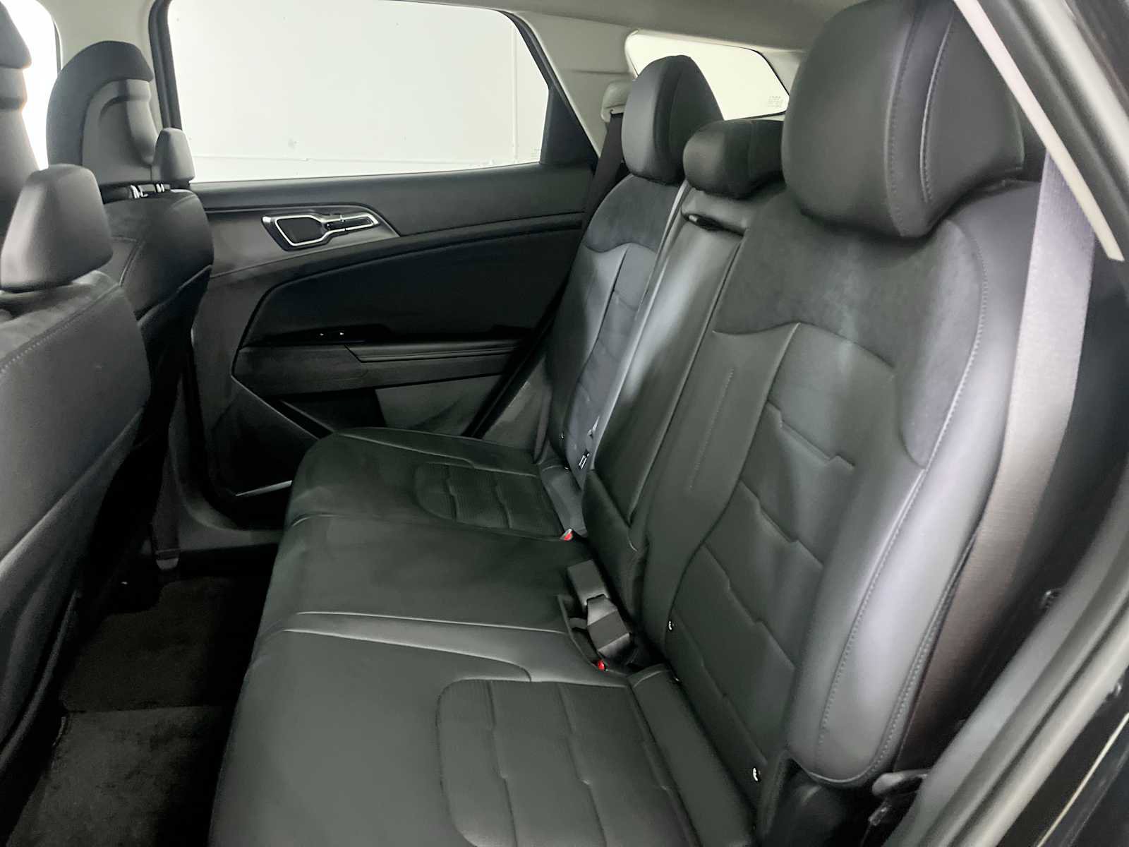 Used 2026 Kia Sportage SX Prestige image 25