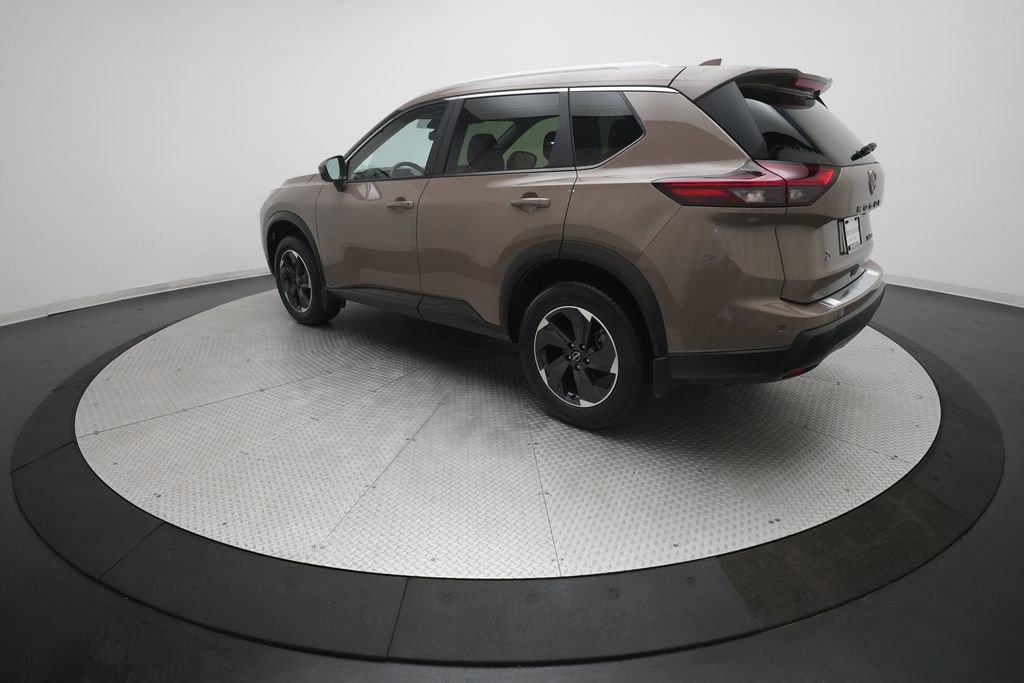 Certified 2024 Nissan Rogue SV w/ SV Premium Package image 34
