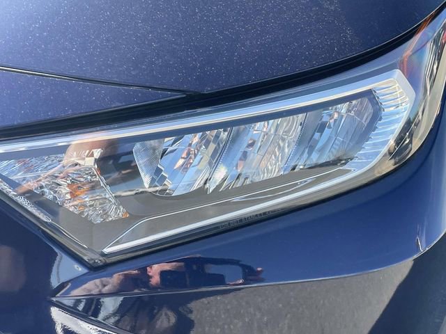 Used 2021 Toyota RAV4 XLE Premium image 13