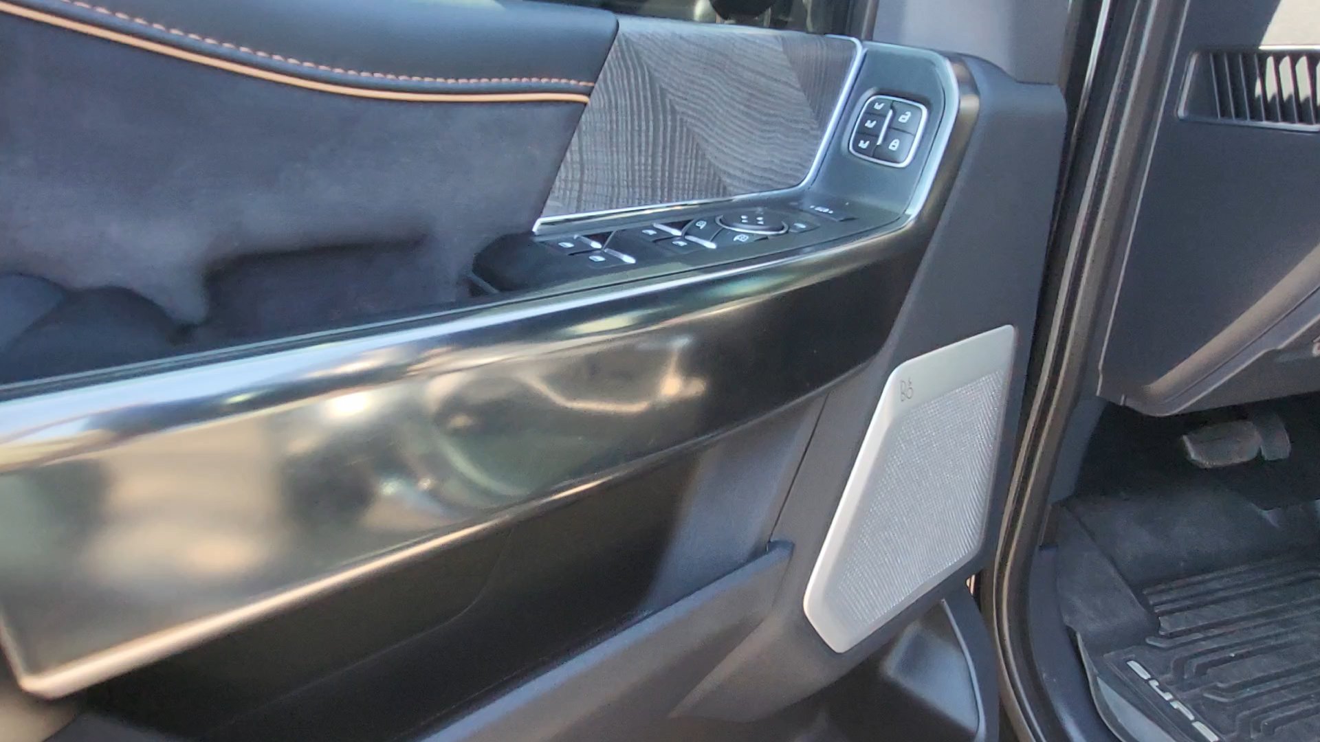Used 2024 Ford F250 Platinum AWD/4WD image 15