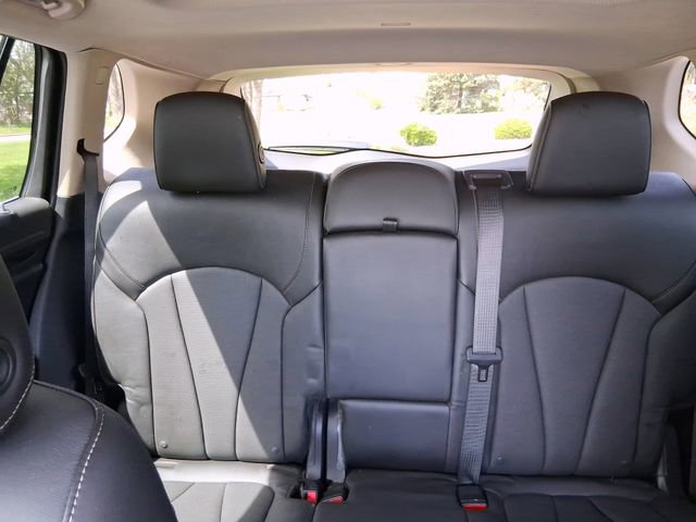 Used 2017 Buick Envision Premium AWD/4WD image 19