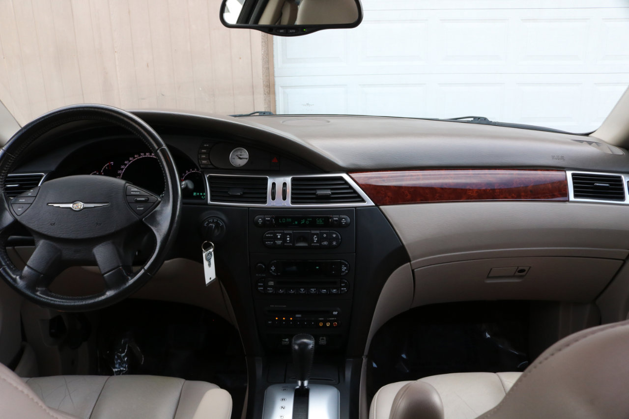 Used 2004 Chrysler Pacifica AWD image 41