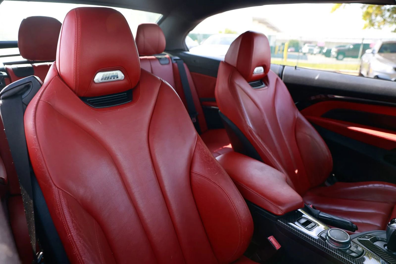 Used 2015 BMW M4 Convertible image 19