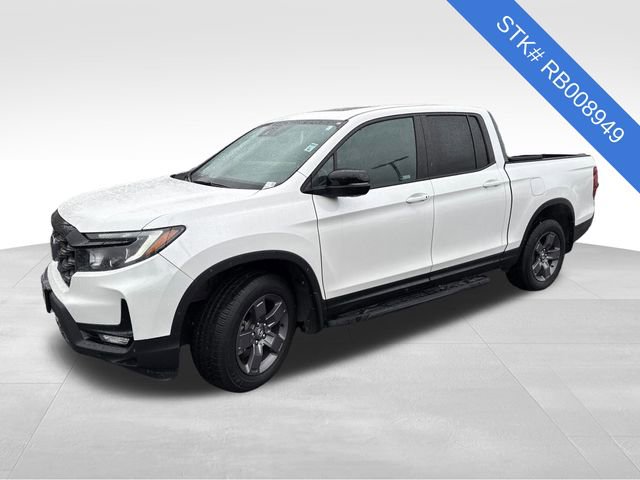 Used 2024 Honda Ridgeline TrailSport image 3