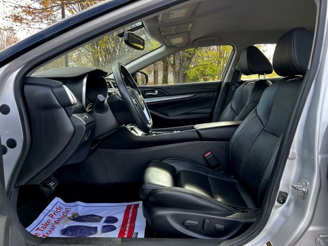 Used 2018 Nissan Maxima 3.5 SV image 14