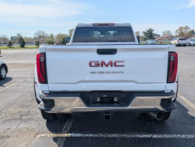 New 2026 GMC Sierra 3500 Pro AWD/4WD image 6