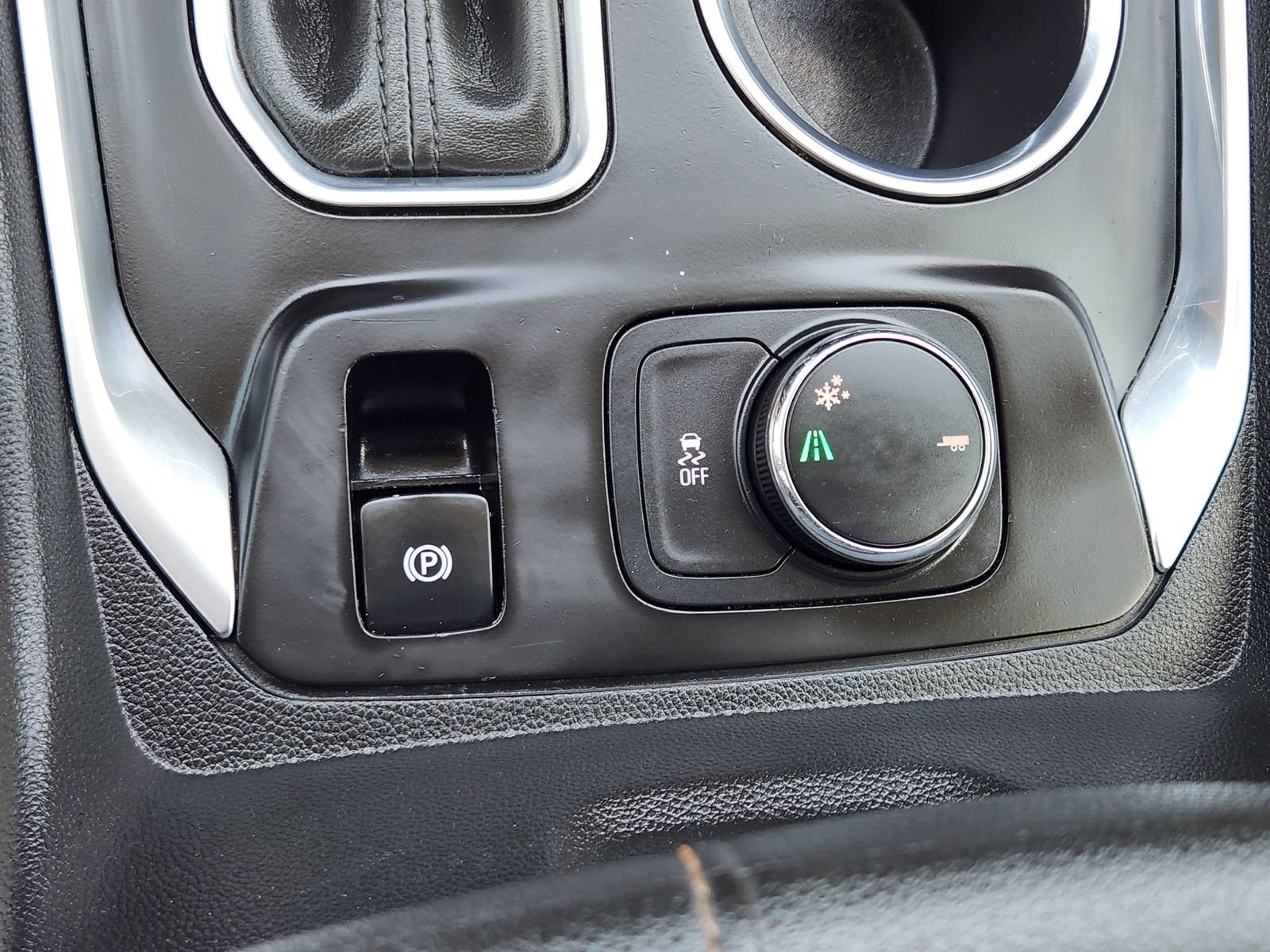 Used 2019 Chevrolet Traverse LT FWD image 23