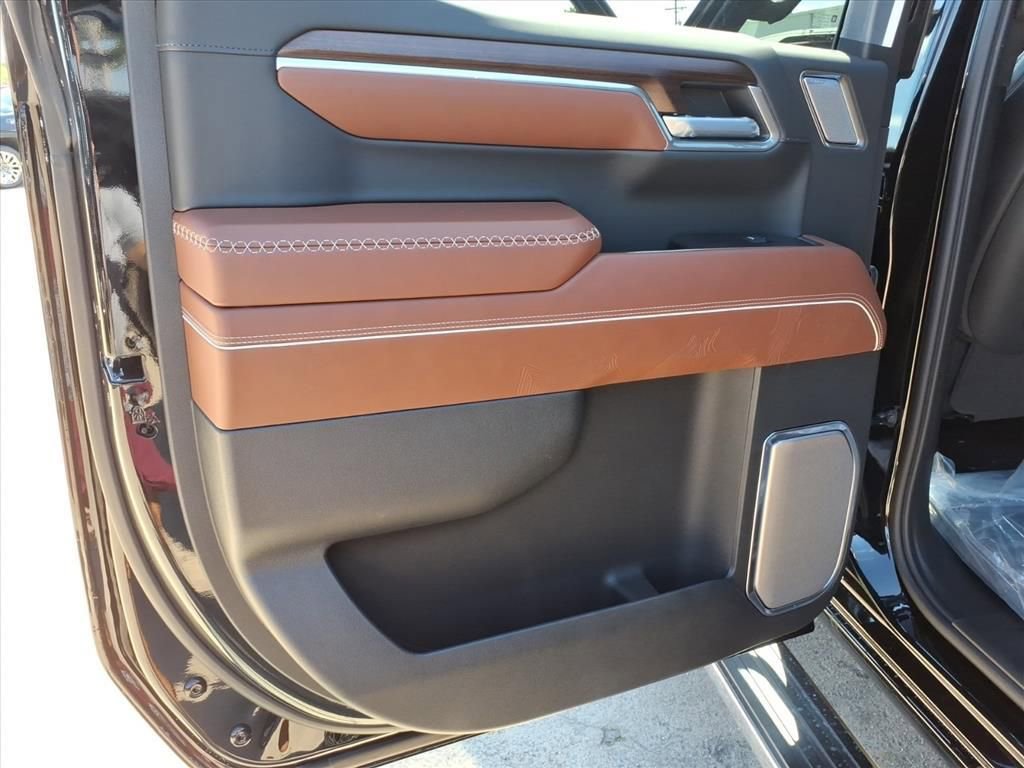 New 2026 GMC Sierra 1500 Denali Ultimate image 18