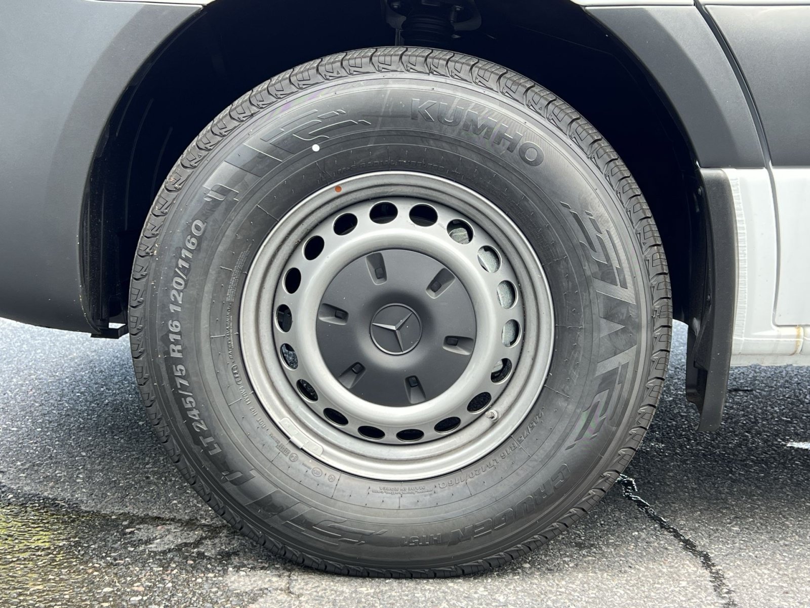 New 2026 Mercedes-Benz Sprinter 2500 image 17