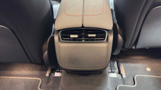 Used 2022 Mercedes-Benz EQS 580 4MATIC Sedan image 17