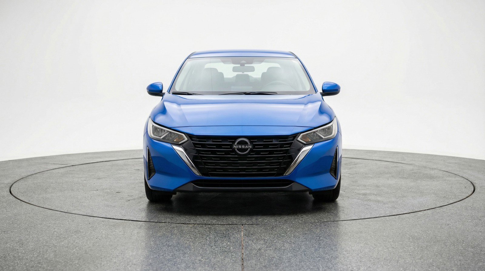 Used 2025 Nissan Sentra SV FWD image 2