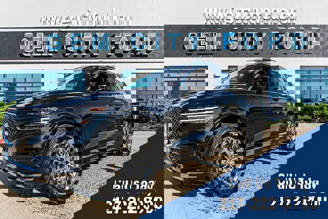 Used 2025 Genesis GV70 2.5T image 1