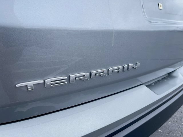 Used 2024 GMC Terrain SLE w/ Driver Convenience Package FWD image 31