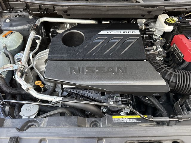 Used 2024 Nissan Rogue SV FWD image 32