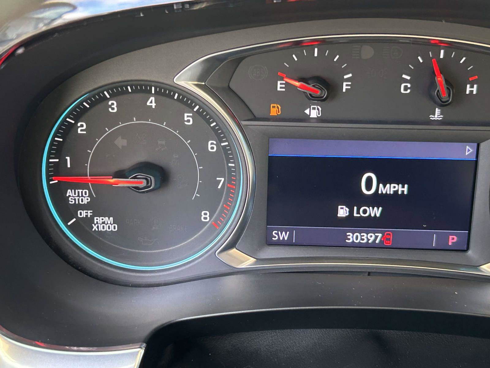 Used 2023 Chevrolet Traverse LT image 24