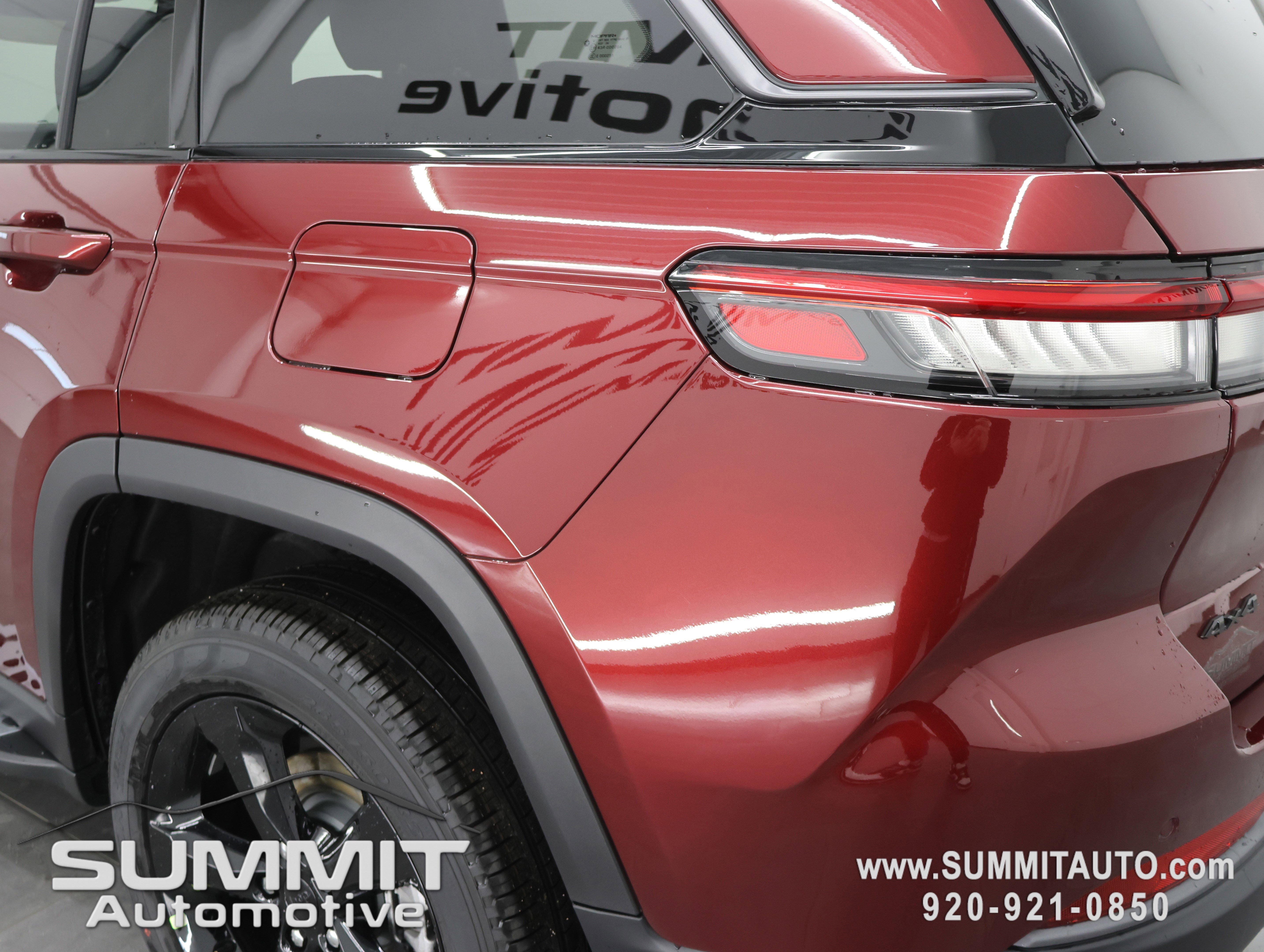 New 2026 Jeep Grand Cherokee Limited image 30