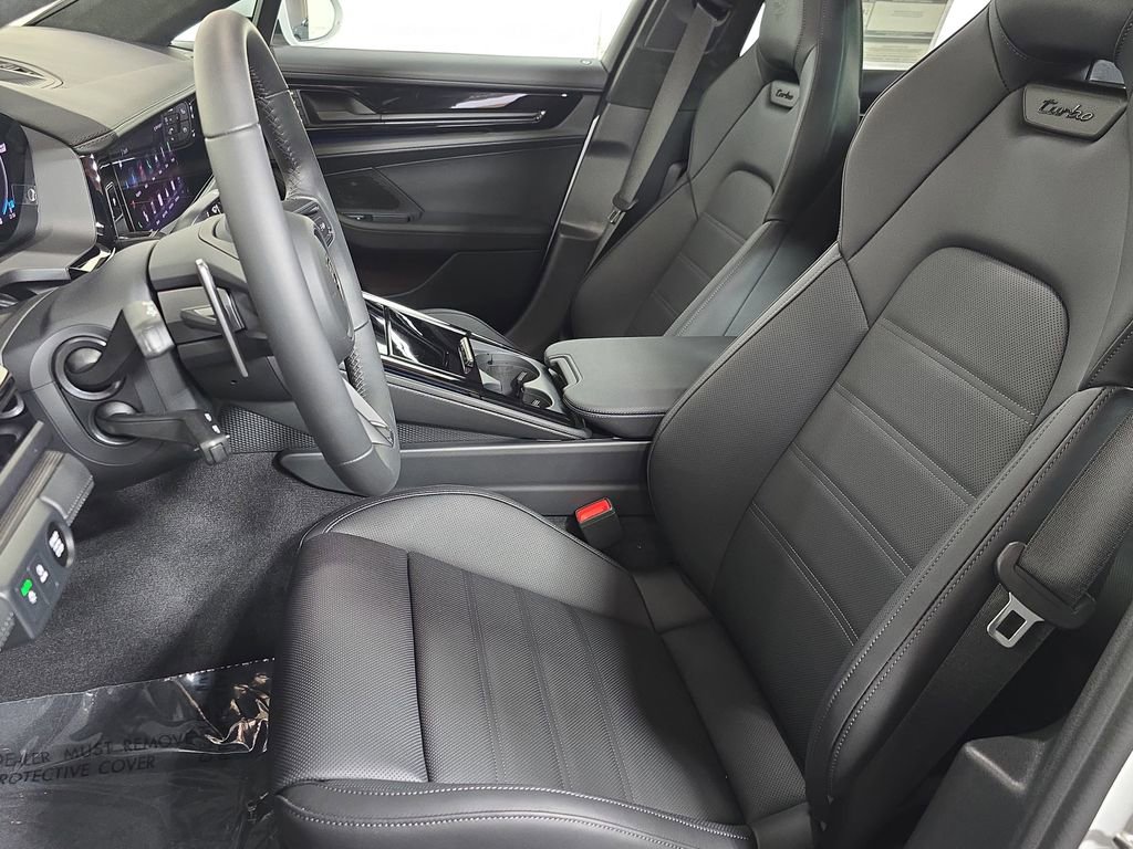 New 2026 Porsche Panamera Turbo image 5