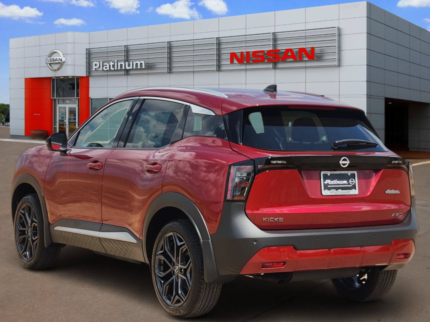New 2027 Nissan Kicks SR AWD/4WD image 5