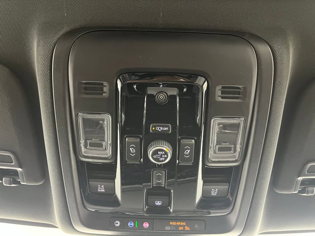 New 2026 Chevrolet Tahoe Premier w/ Sun And Tow Package AWD/4WD image 40