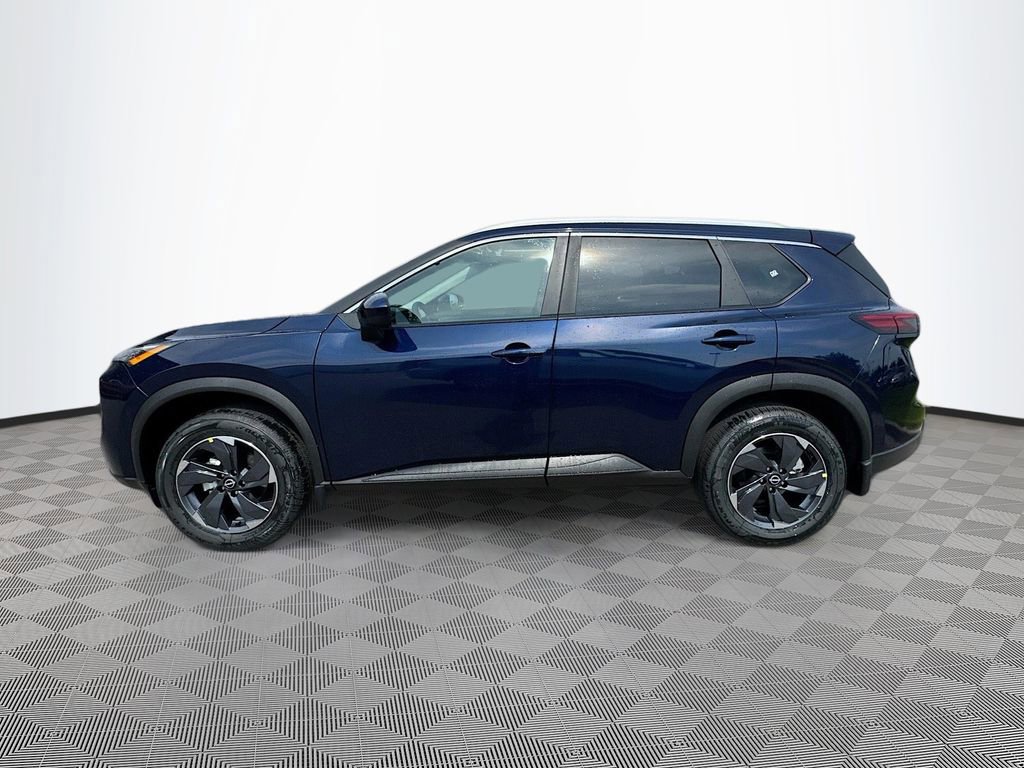 Used 2025 Nissan Rogue SV w/ SV Premium Package image 7