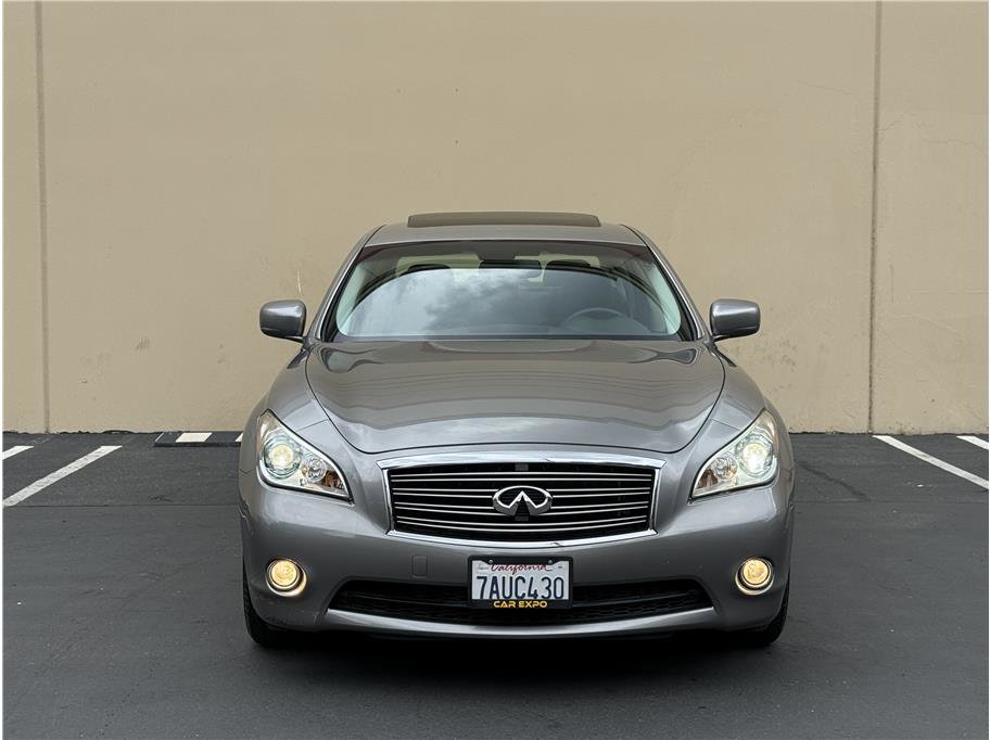 Used 2013 INFINITI M37 w/ Premium Pkg image 3