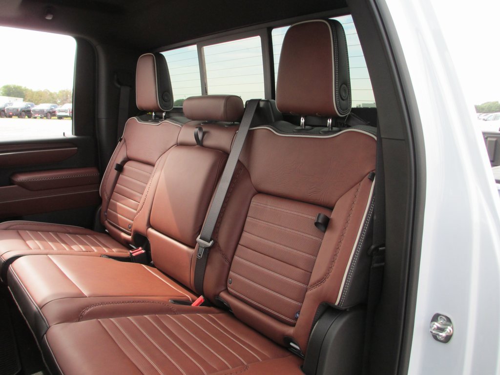 New 2026 GMC Sierra 2500 Denali Ultimate image 12