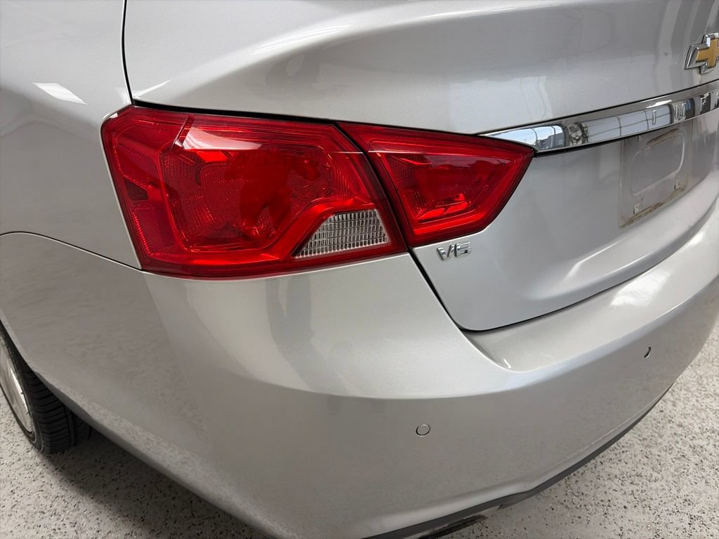 Used 2015 Chevrolet Impala LTZ FWD image 6