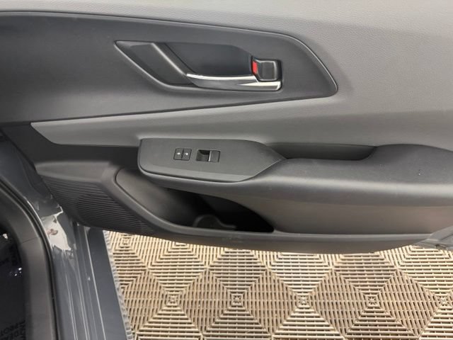Used 2025 Toyota Prius XLE FWD image 22