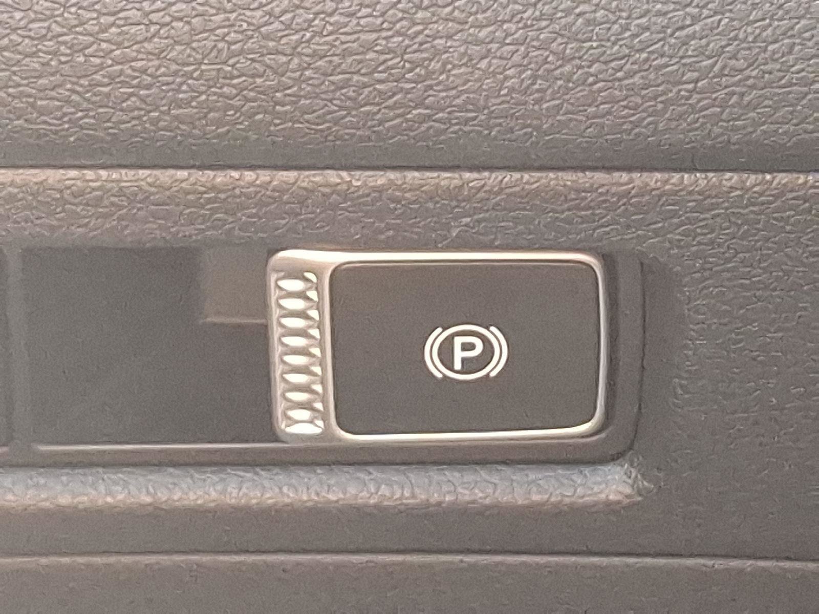 Used 2023 Hyundai Santa Fe XRT image 27