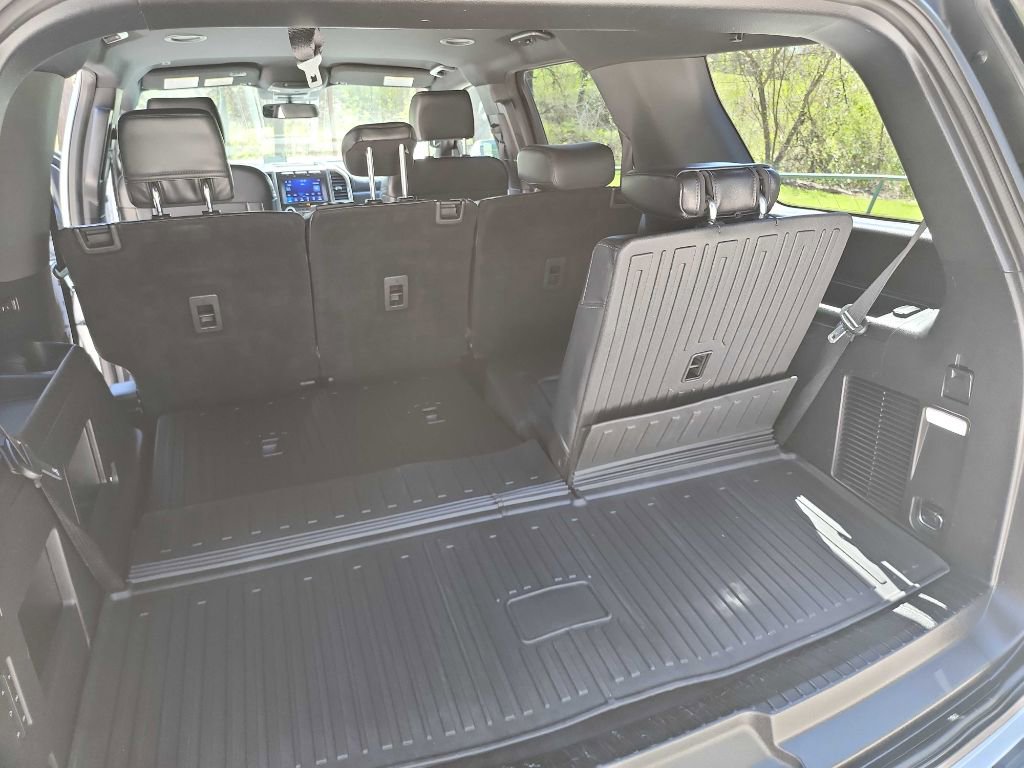 Used 2019 Ford Expedition XLT w/ Equipment Group 202A image 38