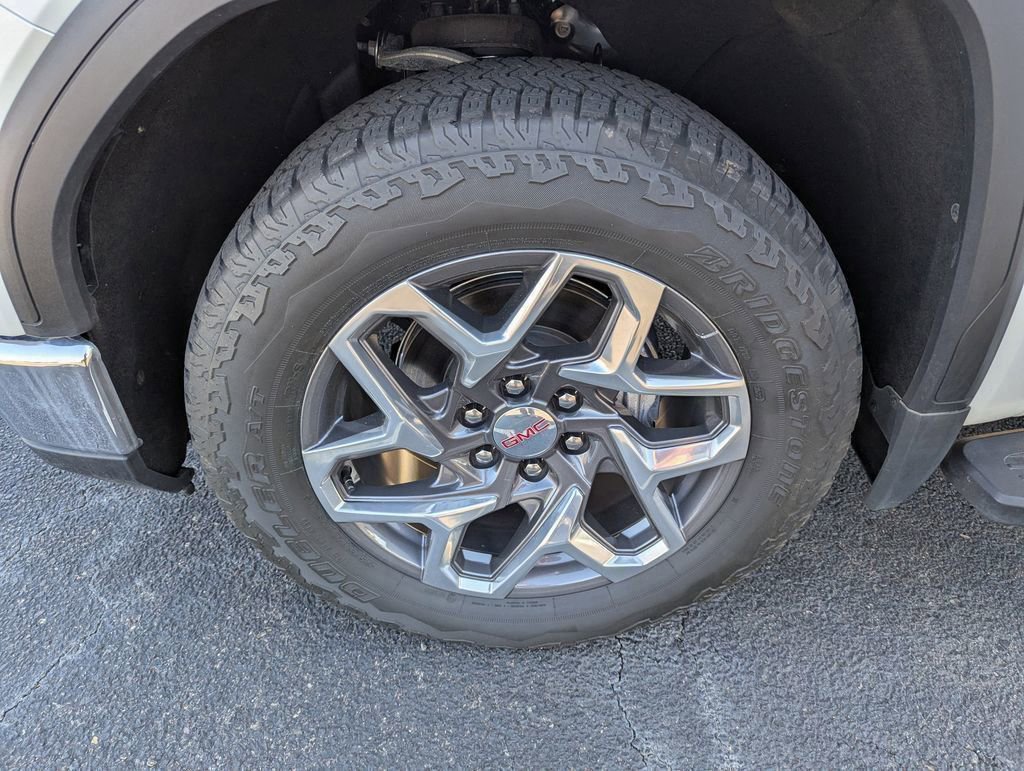 Used 2023 GMC Sierra 1500 SLT w/ SLT Premium Package image 24