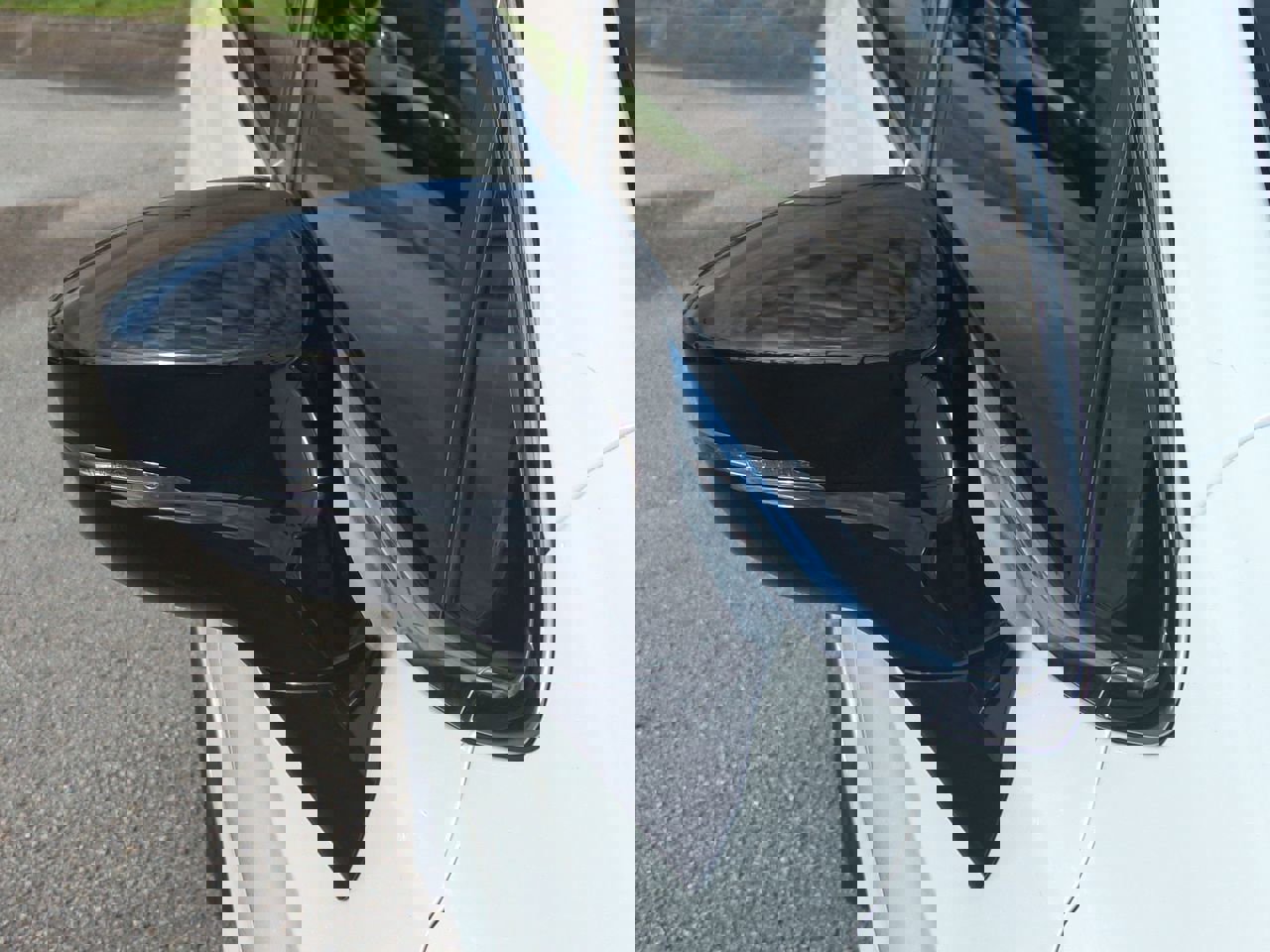 New 2026 Chrysler Voyager LX image 11