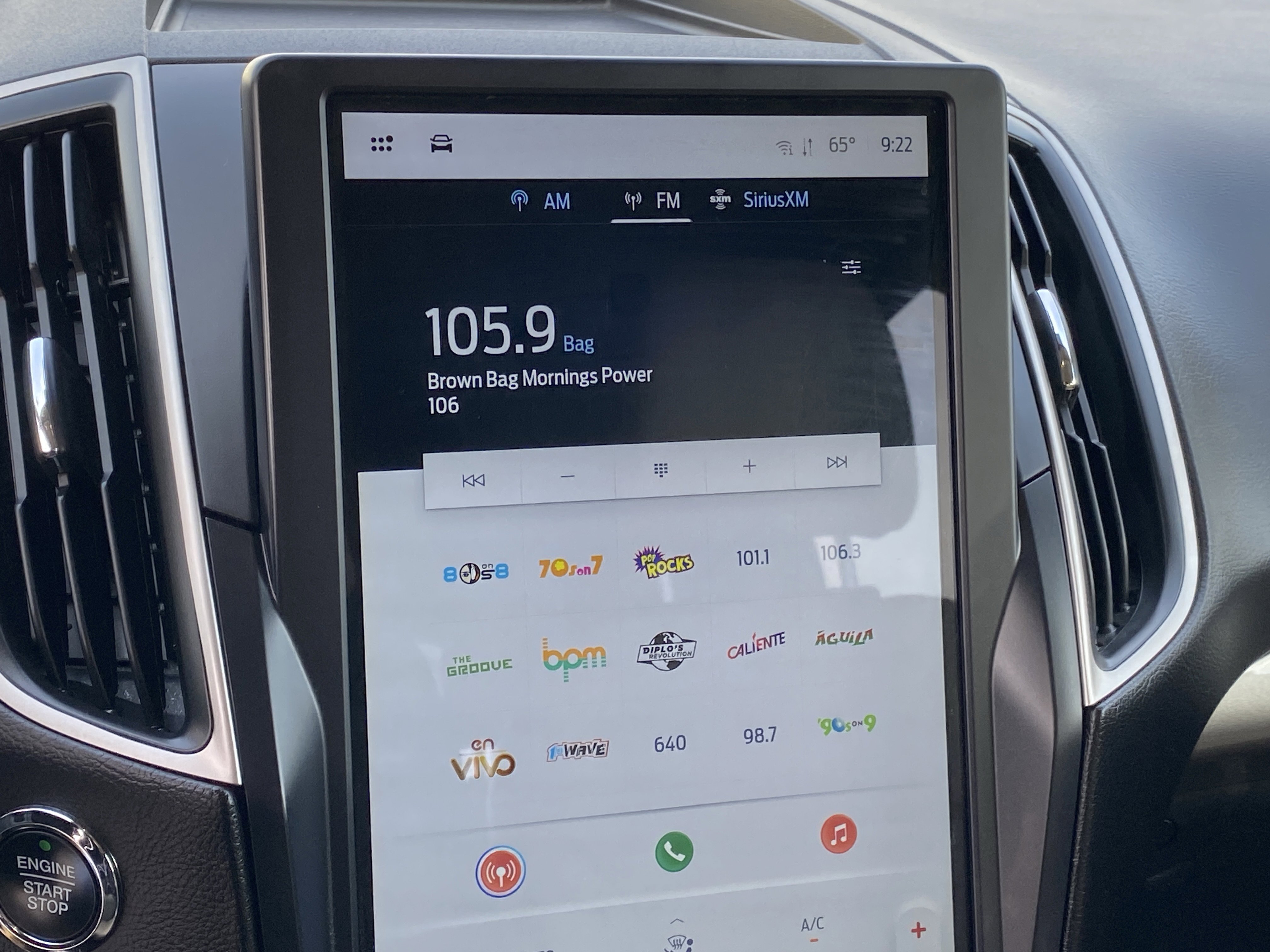 Used 2024 Ford Edge SEL image 19