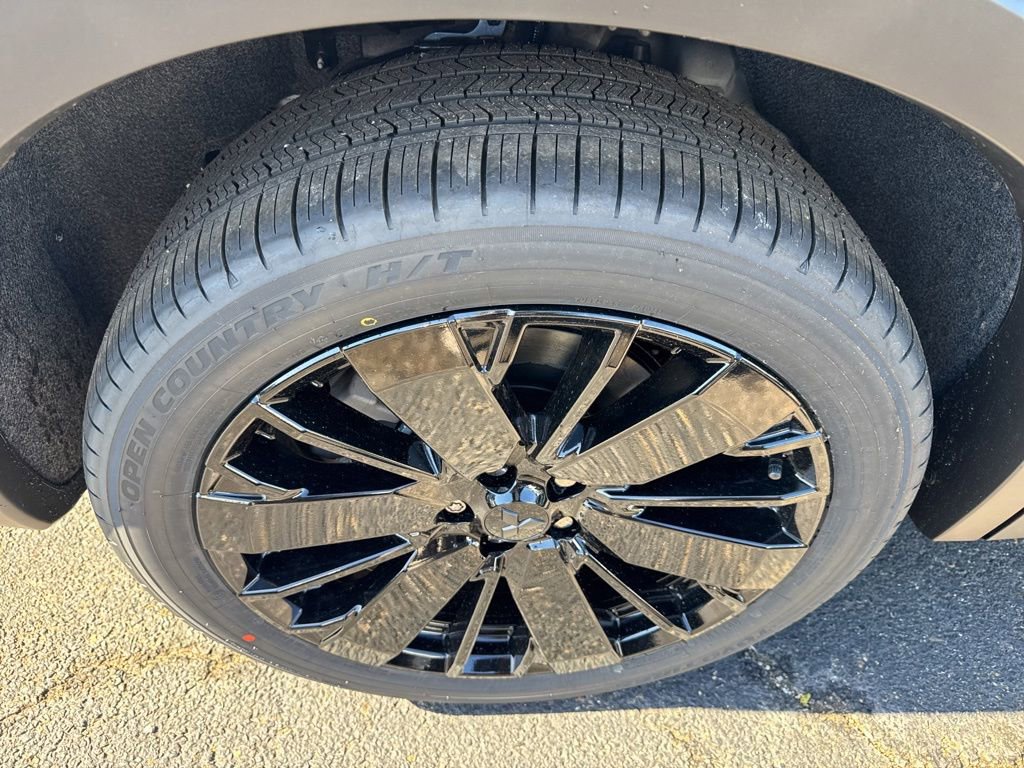 New 2026 Mitsubishi Outlander LE FWD image 31