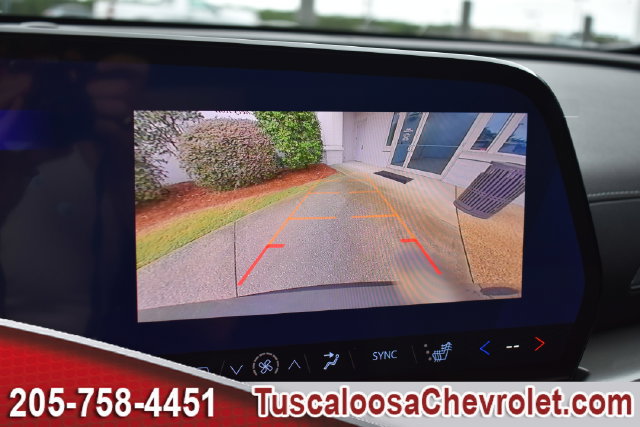 New 2027 Chevrolet Traverse LT FWD image 30