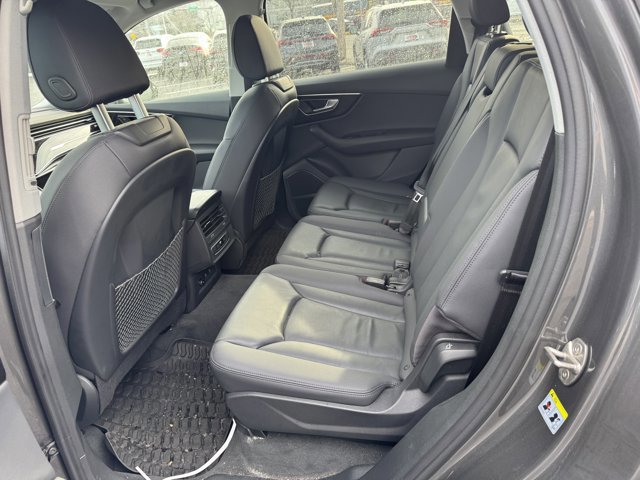 Used 2022 Audi Q7 Premium Plus w/ Premium Plus Package image 8