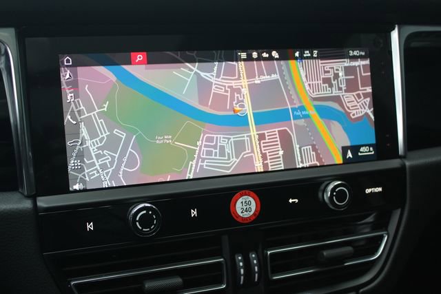 New 2026 Porsche Macan S image 19