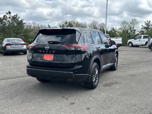 Certified 2025 Nissan Rogue S image 5