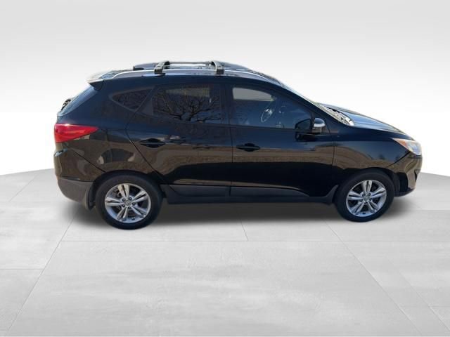 Used 2013 Hyundai Tucson GLS image 2