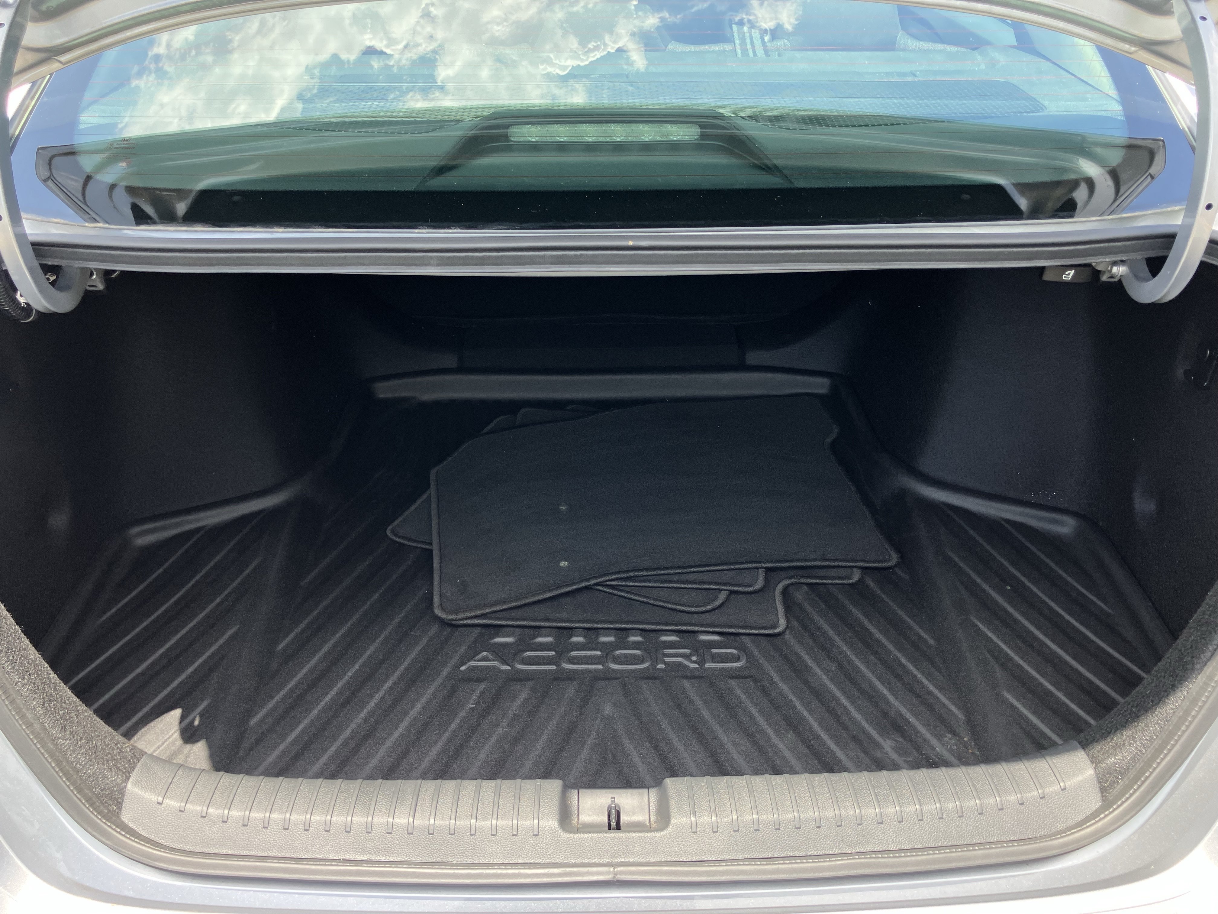 Certified 2024 Honda Accord LX image 33