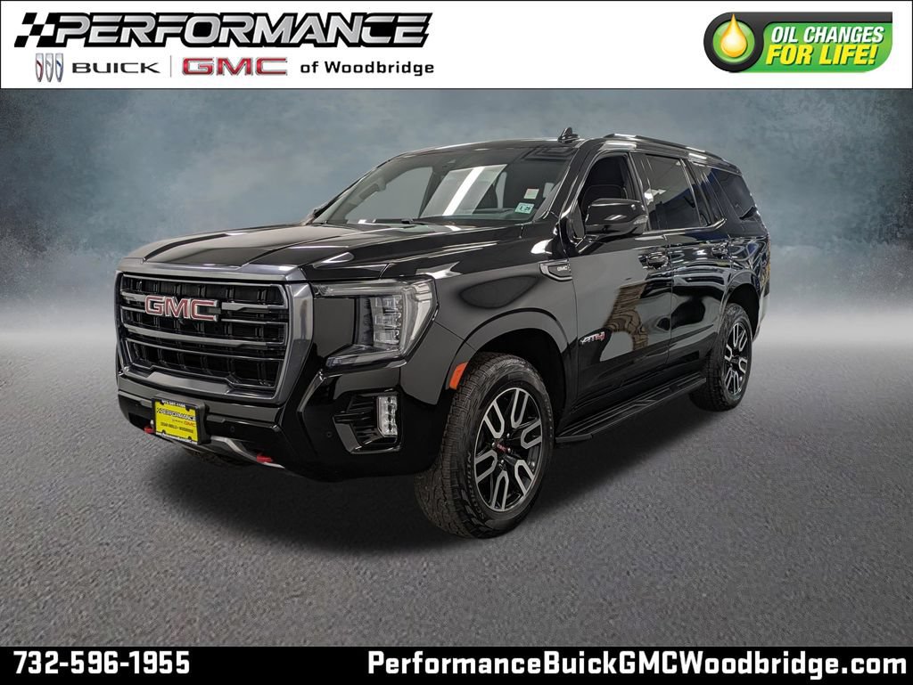 Used 2024 GMC Yukon AT4 w/ Technology Package AWD/4WD image 1